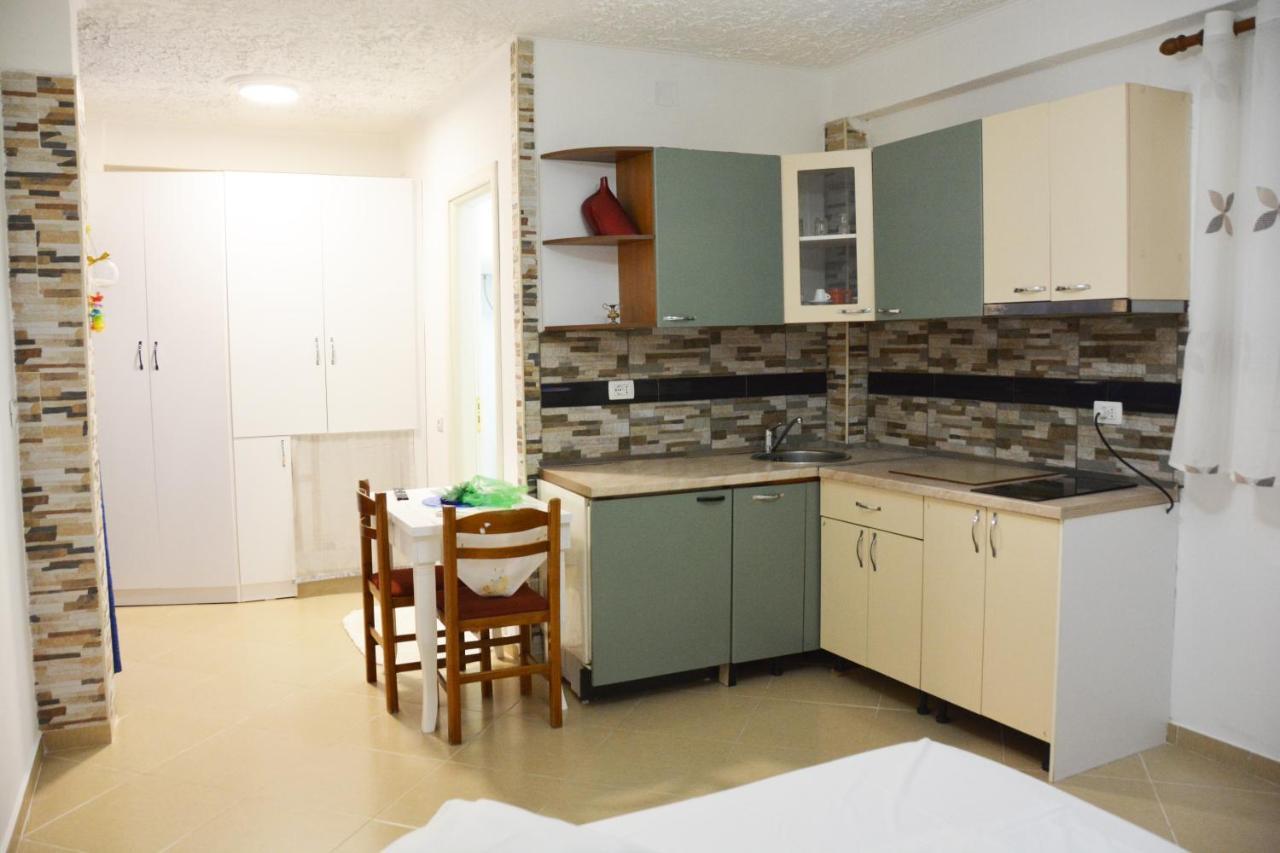 Mico'S Apartments Vlorë Eksteriør bilde